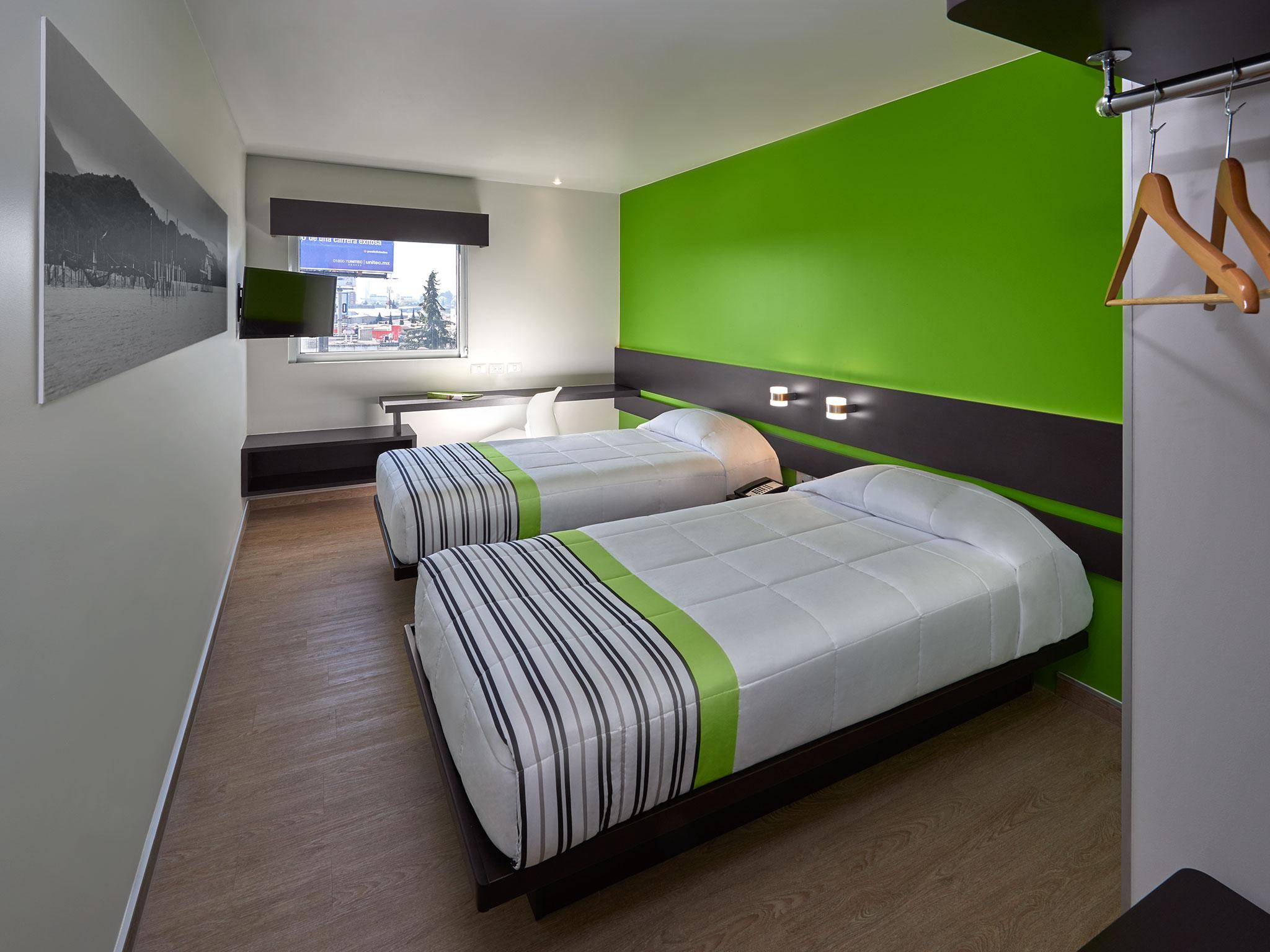 City Express Junior By Marriott Toluca Zona Industrial Bagian luar foto