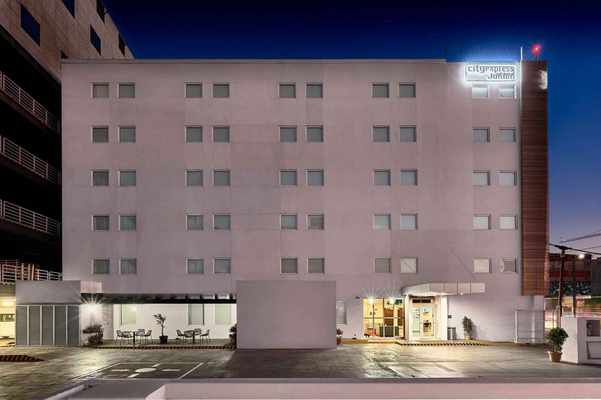 City Express Junior By Marriott Toluca Zona Industrial Bagian luar foto