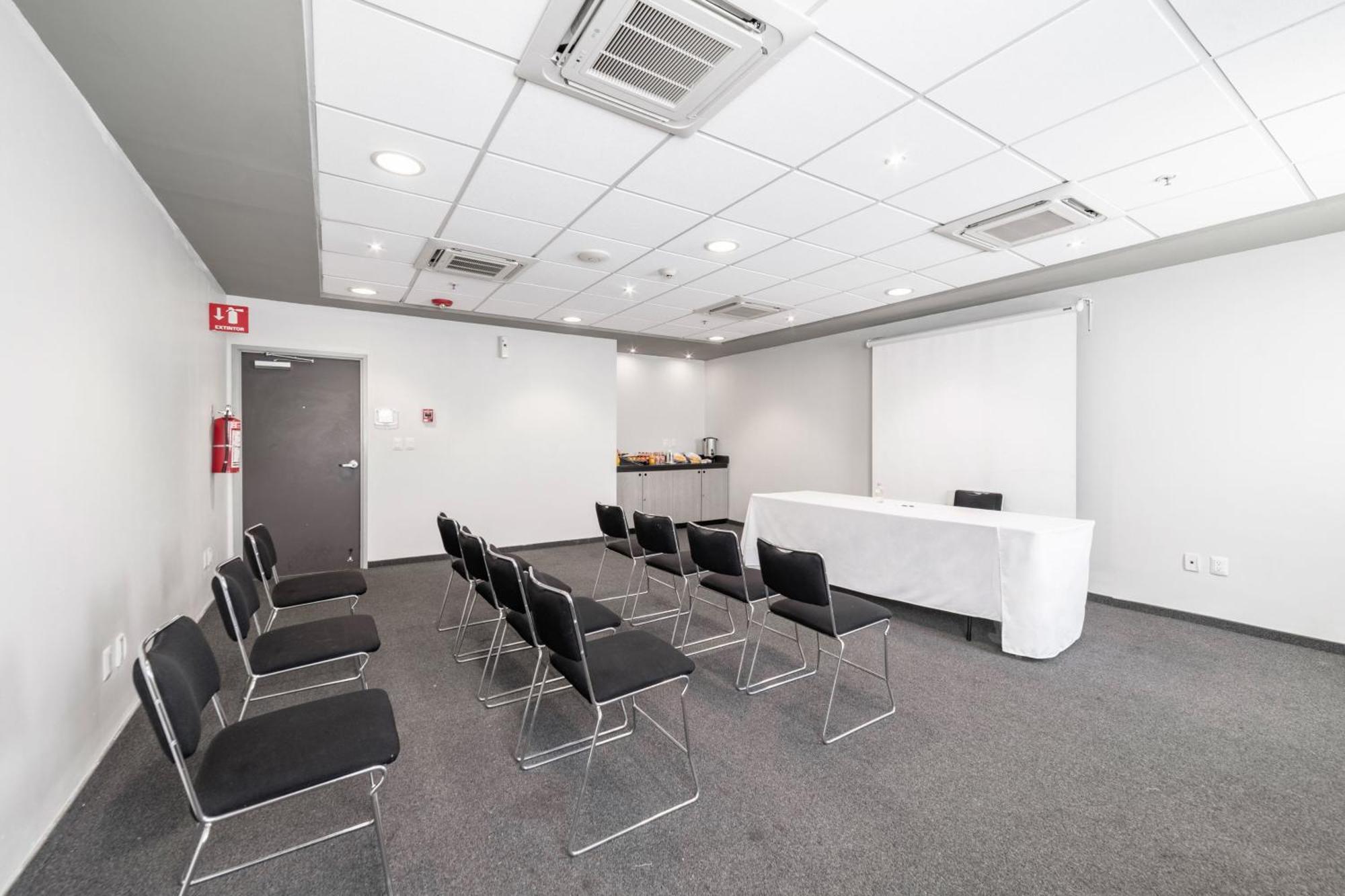 City Express Junior By Marriott Toluca Zona Industrial Bagian luar foto