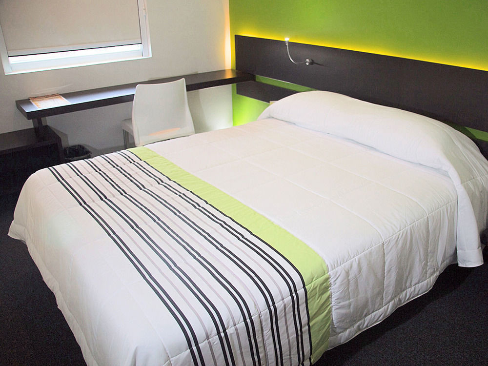 City Express Junior By Marriott Toluca Zona Industrial Bagian luar foto